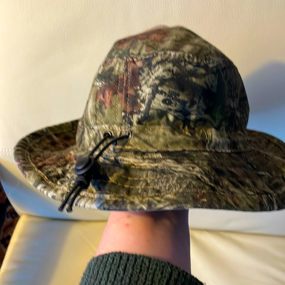 Cabela’s camouflage bucket hat